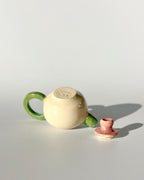 Tetera rosa y verde