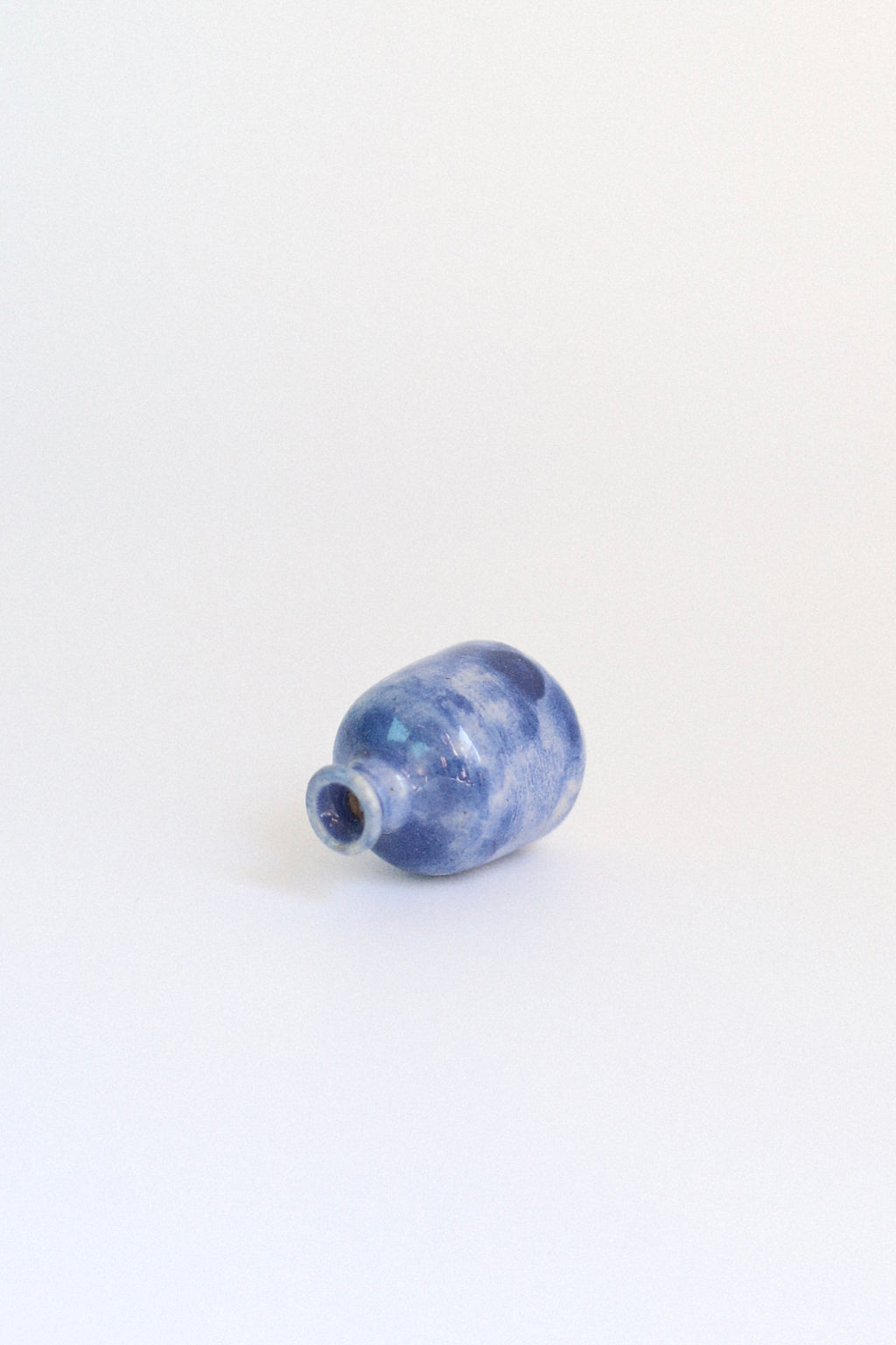 Jarrón azul clásico