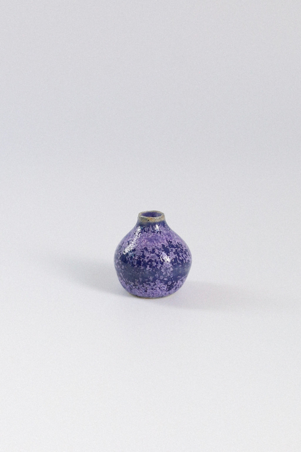 Jarroncitos violeta mate
