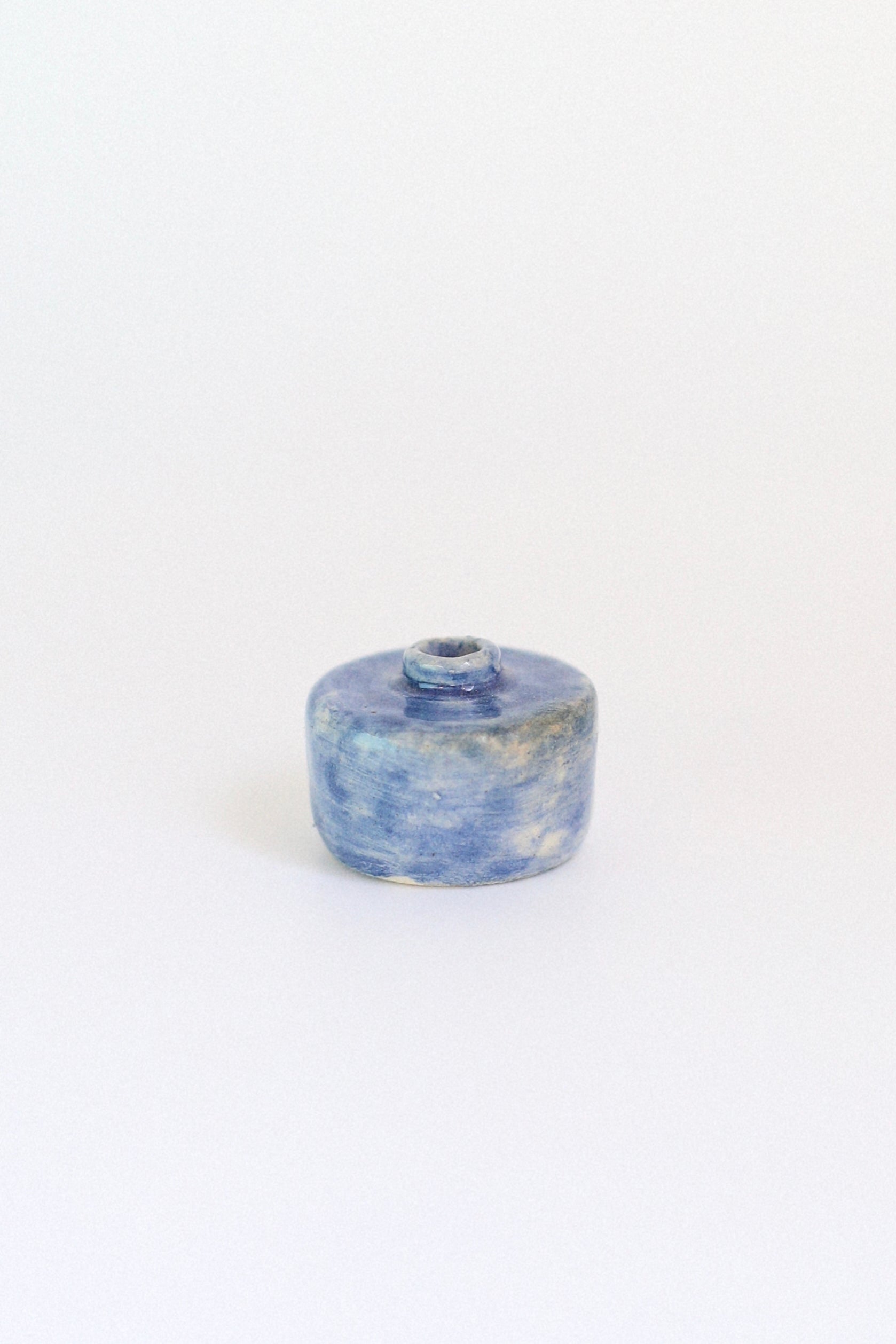 Jarrón azul recto bajito